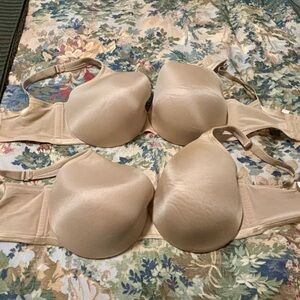 Cacique Tan T-Shirt Bras with Molded Cups 38G NWOT